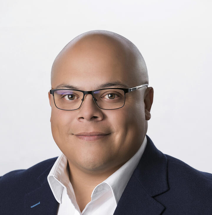 Bravo IT Service Logo